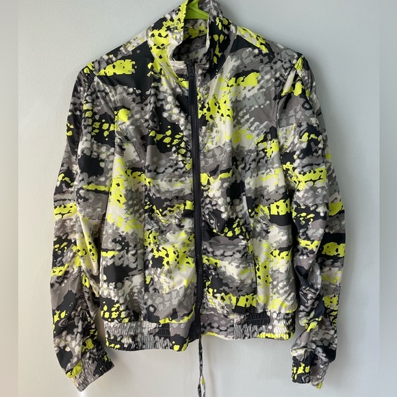 Calvin Klein XS full zip performance jacket yellow/grey mesh lining - Picture 2 of 10